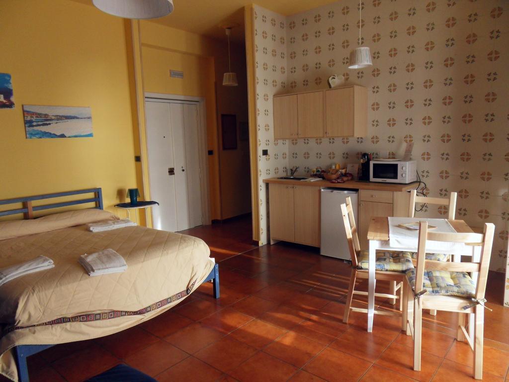 Leucosia Bed & Breakfast Salerno Room photo